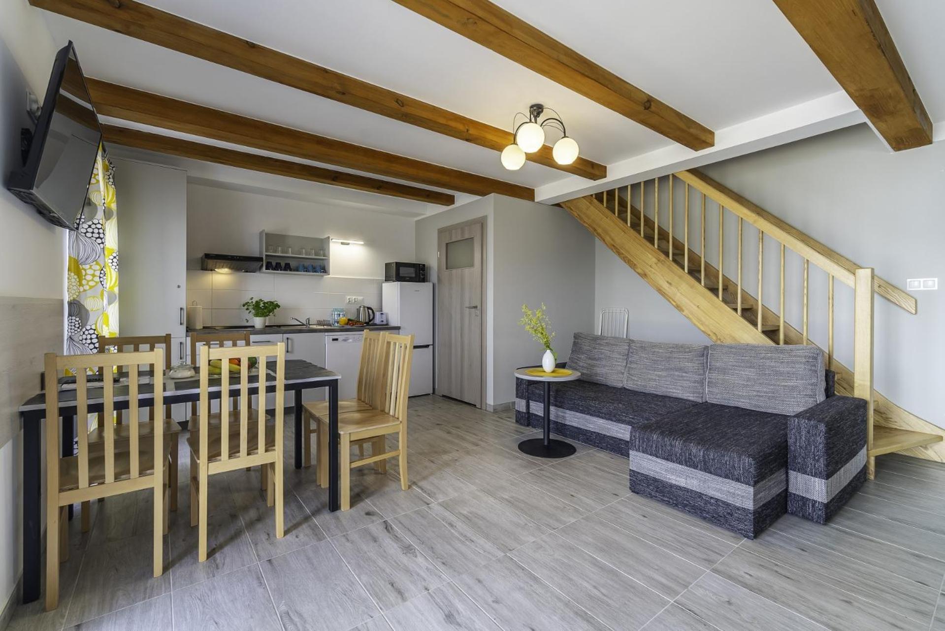 Frajda Domki - Apartamenty 6-Osobowe - Salon I Dwie Sypialnie Oraz Studia 4-Osobowe - Pokoj Z Aneksem Kuchennym Rewal Eksteriør bilde